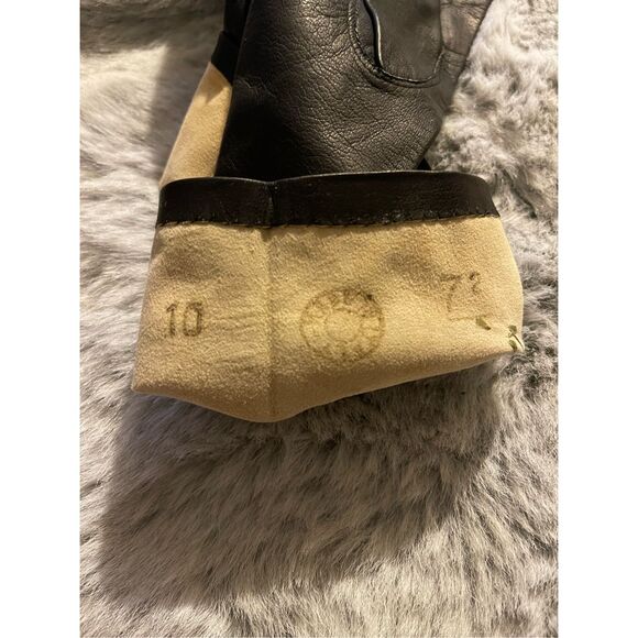 1940’s Vintage Black Long Leather Gloves with Embroidered Flowers - Picture 11 of 12